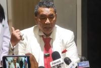 Hotman saat memberikan keterangan kepada awak media di Rumah Sakit Medistra, Jakarta, Kamis (23/7/2026).