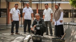 SMAN 1 Kalianget bersama Ikatan Alumni (IKA) SMAN 1 Kalianget memulai rehabilitasi dan pengembangan Mushollah Nurul Yaqin sebagai bentuk sinergi memperkuat hubungan antara alumni dan almamater. 