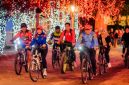 Wali Kota Probolinggo dr. Aminuddin bersama Wakil Wali Kota Ina Dwi Lestari dan ratusan pesepeda mengikuti kegiatan night ride menuju Bee Jay Bakau Resort (BJBR), Kamis (13/8/2026).