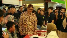 Sekretaris Daerah (Sekda) Kabupaten Sumenep Agus Dwi Saputra di kegiatan yang digelar di GOR A. Yani Pangligur, Rabu (26/8/2026), menjadi bagian dari rangkaian Madura Culture Festival. 