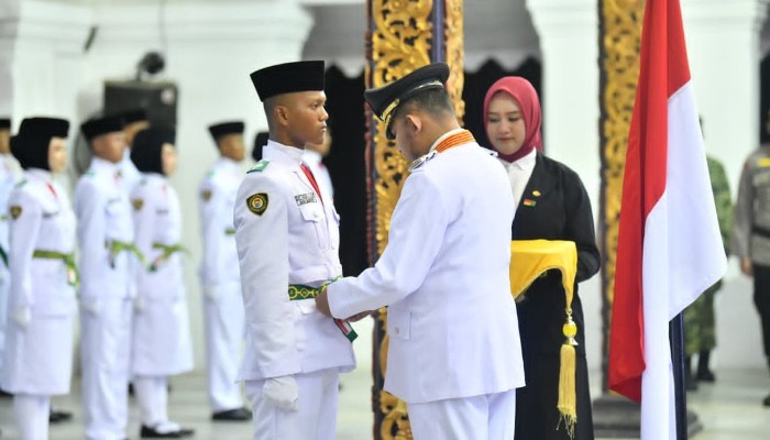 Pengukuhan Paskibraka 2026, di Pendopo Agung Keraton, Sabtu (15/08/2026).