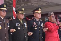 Kombes Pol Ariek Indra Sentanu (Tengah) saat mengikuti upacara peringatan Hari Ulang Tahun (HUT) ke-81 Kemerdekaan Republik Indonesia di halaman Kantor Pemerintah Kabupaten Sumenep, Senin (17/8/2026).