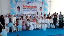 Dewan Pimpinan Daerah Partai Amanat Nasional (DPD PAN) Kabupaten Sumenep menggelar kegiatan religius berupa istighosah doa bersama dan penyerahan santunan kepada ratusan anak yatim dalam memperingati hari lahir Partai PAN yang ke-28 tahun. 