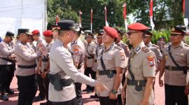 Upacara sertijab yang berlangsung di Lapangan Tri Brata Polresta Sumenep. 