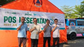 Salah satu posko yang berada tak jauh dari gerbang keluar Tol Jombang.