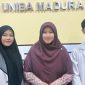 Dosen pembimbing sekaligus Dekan Fakultas Bahasa Asing UNIBA Madura, Lailiy Kurnia Ilahi (Tengah) bersama dua mahasiswa Program Studi BKI yang berhasil menembus forum akademik internasional. 