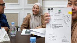 Dua Wanita Asal Purwakarta laporkan oknum petinggi Golkar Purwakarta ke DPP.