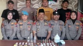Barang bukti puluhan paket sabu dengan total berat kotor mencapai sekitar 48,58 gram.