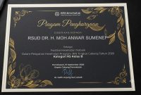 Piagam Penghargaan BPJS Kesehatan kepada RSUD dr. H. Moh. Anwar Sumenep.