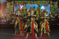 Madura Ethnic Carnival (MEC) 2026 digelar di kawasan Keraton Sumenep, Sabtu (19/9/2026) malam. Event budaya tersebut menjadi ruang promosi budaya sekaligus mendorong sektor pariwisata dan ekonomi masyarakat Sumenep.