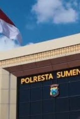 82 Personel Polresta Sumenep Disiagakan Amankan Tongtong Se-Madura, Kemacetan Jadi Perhatian