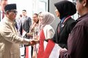 Sapaan hangat dan akrab mahasiswa Indonesia menyambut kedatangan Presiden Prabowo Subianto di Vladivostok, Federasi Rusia, pada Rabu, 2 September 2026. Foto: BPMI Setpres/Rusman