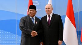 Presiden Republik Indonesia Prabowo Subianto melakukan pertemuan bilateral dengan Presiden Federasi Rusia Vladimir Putin di Vladivostok, Federasi Rusia, pada Kamis, 3 September 2026. Foto: BPMI Setpres/Muchlis Jr