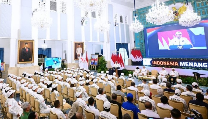 Presiden Prabowo Subianto secara resmi melepas kontingen Indonesia yang akan berlaga pada Asian Games XX Aichi-Nagoya 2026 di Istana Negara, Jakarta, pada Rabu, 9 September 2026. Foto: BPMI Setpres/Muchlis Jr
