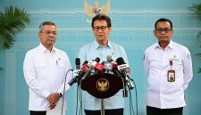 Menteri Kesehatan Budi Gunadi Sadikin memberikan keterangan usai mengikuti rapat terbatas yang dipimpin Presiden Prabowo Subianto di Istana Merdeka, Jakarta, Senin (28/9/2026).