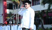 Wakil Bupati Sumenep, KH. Imam Hasyim.
