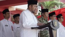 Bupati Fauzi saat Apel Hari Santri Nasional 2026 di halaman Kantor Bupati Sumenep, Kamis (22/10/2026).