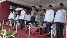 Apel Hari Santri Nasional 2026 di halaman Kantor Bupati Sumenep, Kamis (22/10/2026).
