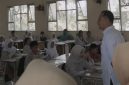 Wali Kota Surabaya Eri Cahyadi saat melakukan inspeksi mendadak di SMP Negeri 47 Surabaya, Jumat (2/10/2026).